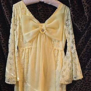 Vtg Yellow Lace dress